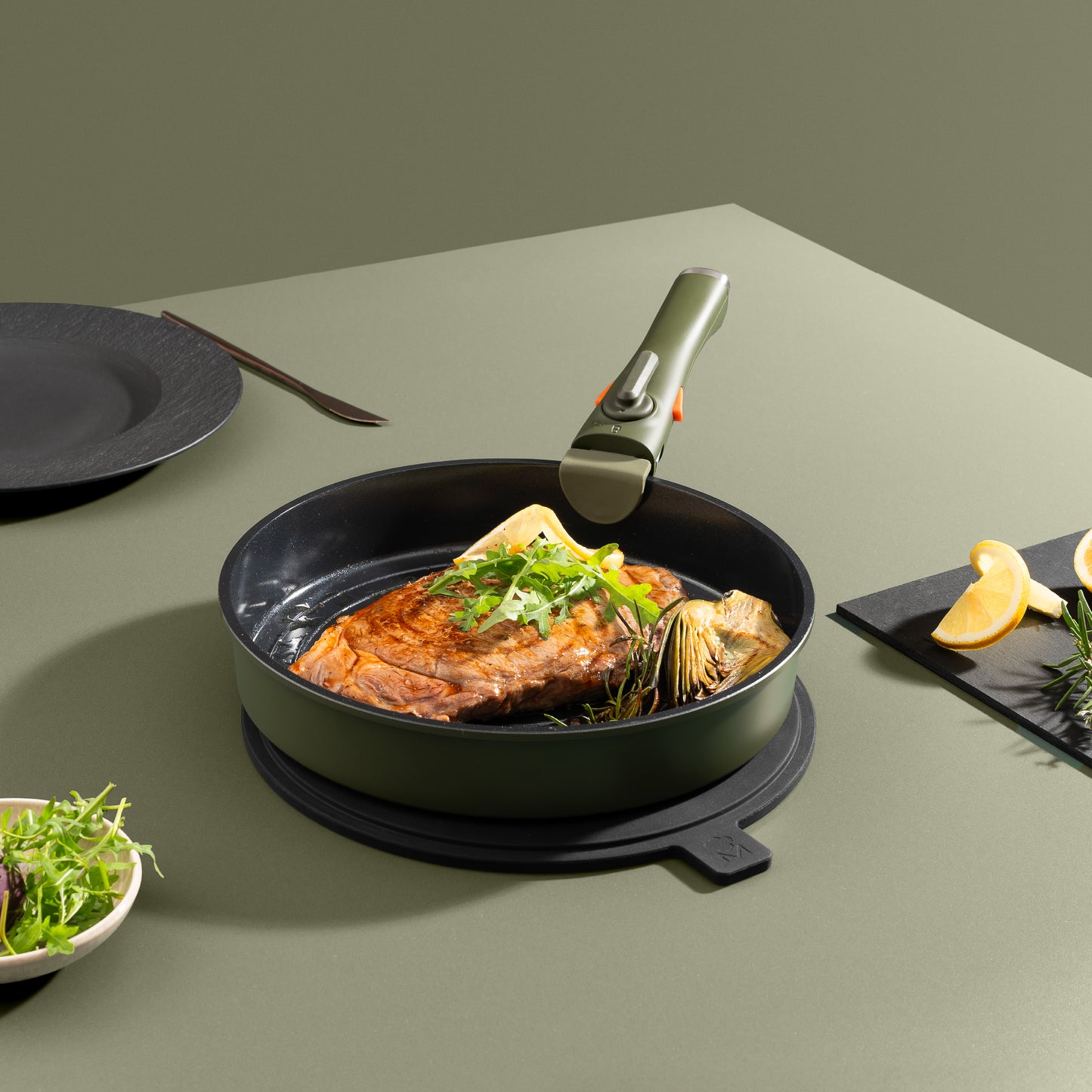 Batería de cocina 10 piezas MasterPRO apilable de aluminio fundido - Share & Play - Green