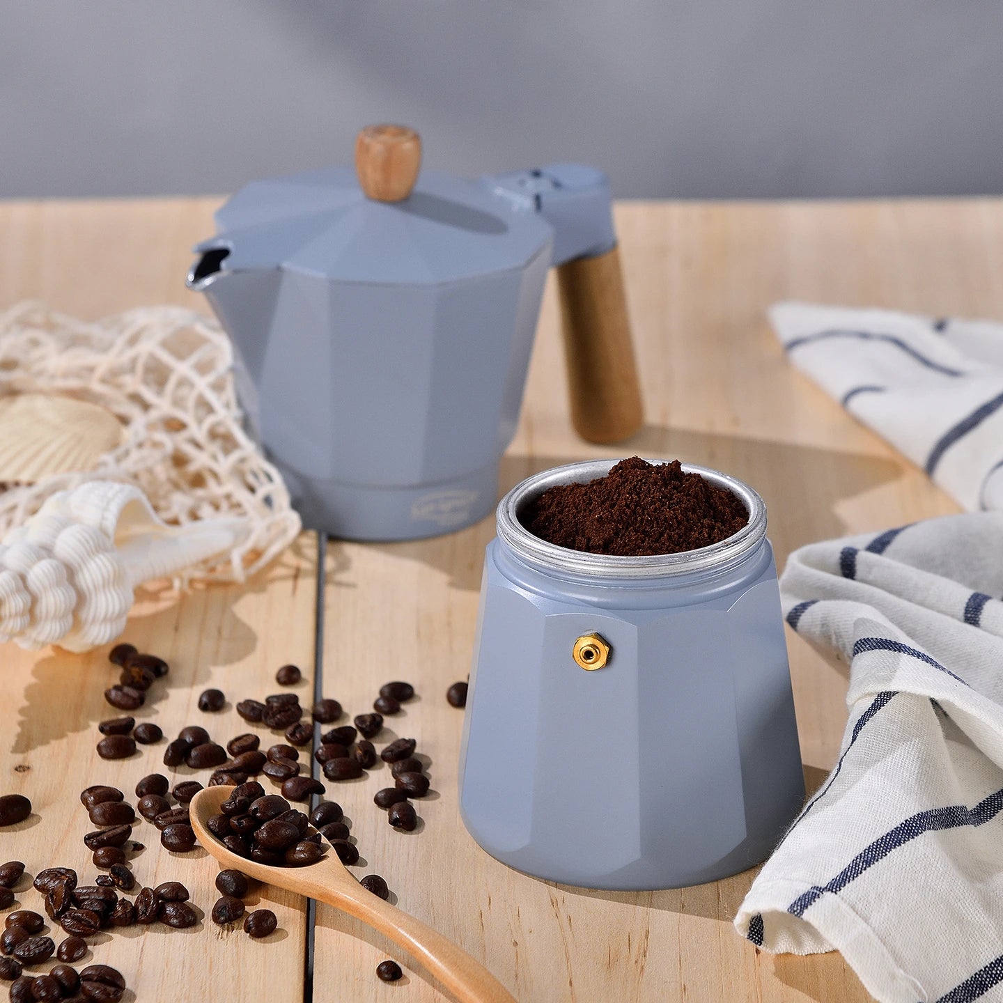 Cafetera italiana Noia de Aluminio y capacidad 6 Tazas - San Ignacio