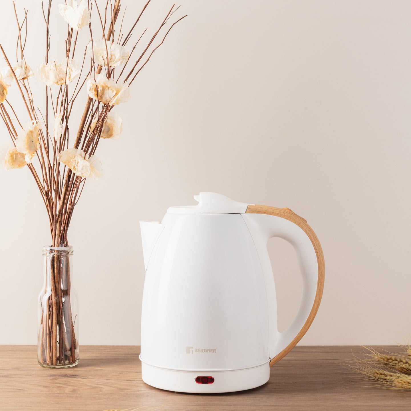 Hervidor de agua eléctrico Bergner 1.7L - Naturally (1)