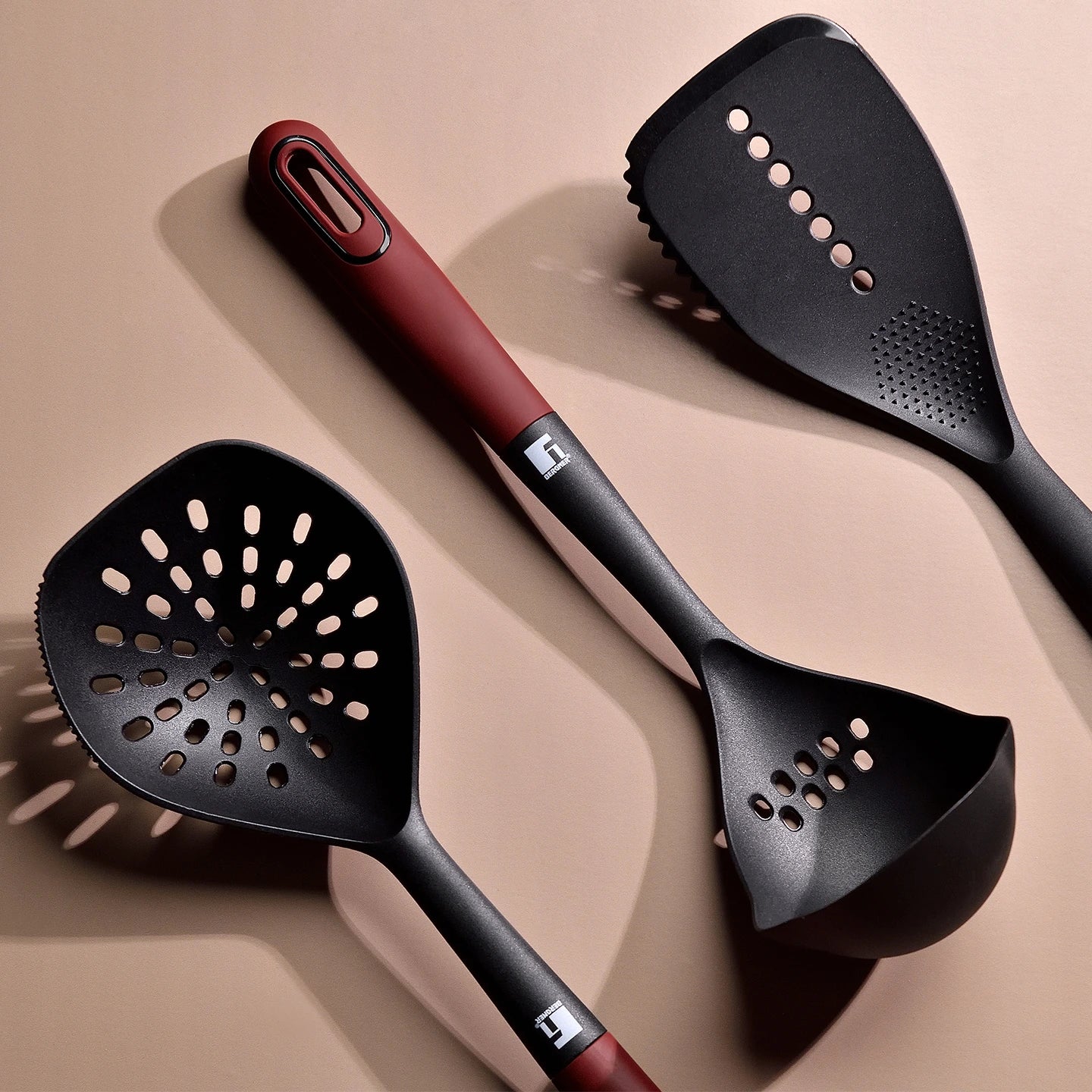Set 3 Utensilios de Cocina Maroon - Bergner