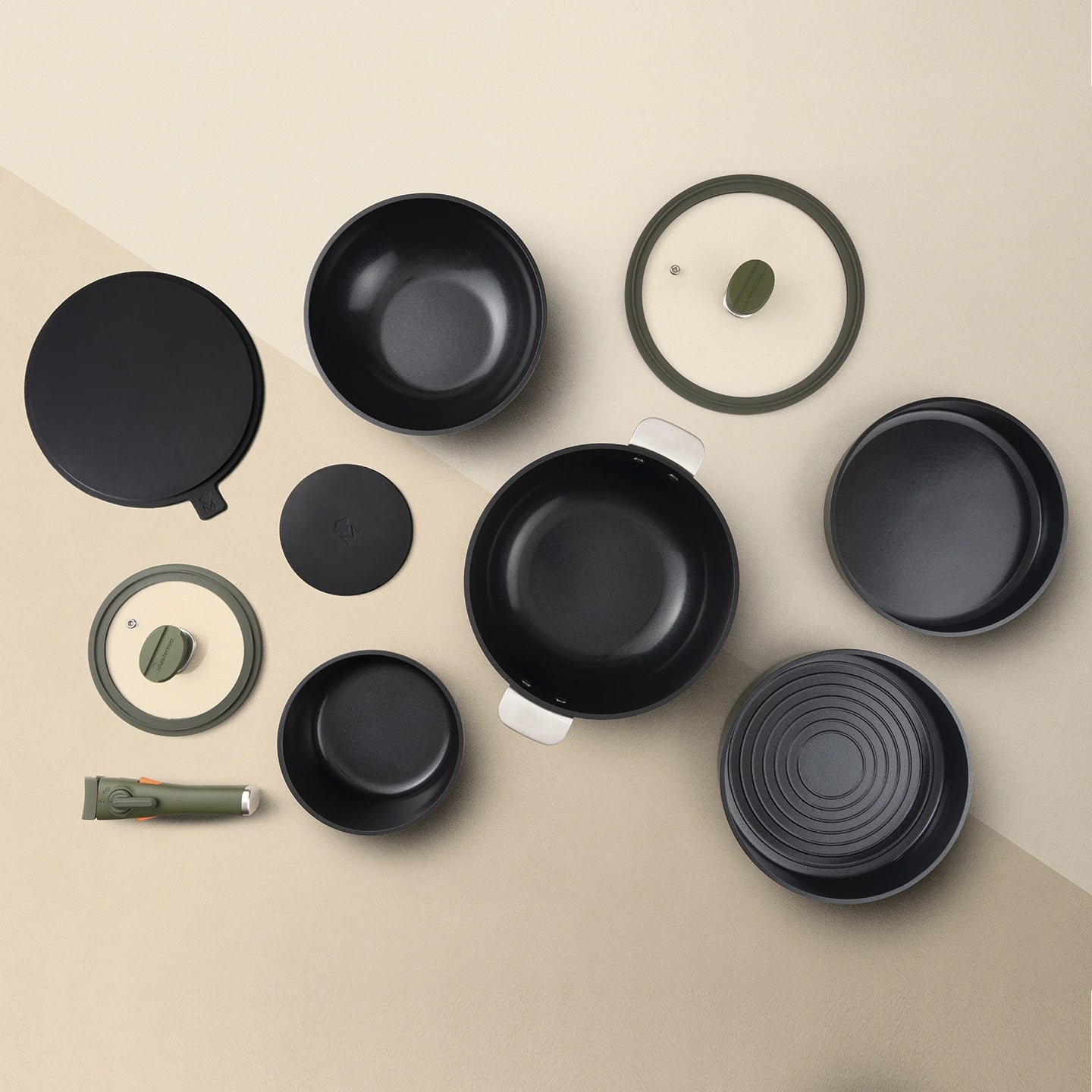 Batería de cocina 10 piezas MasterPRO apilable de aluminio fundido - Share & Play - Green