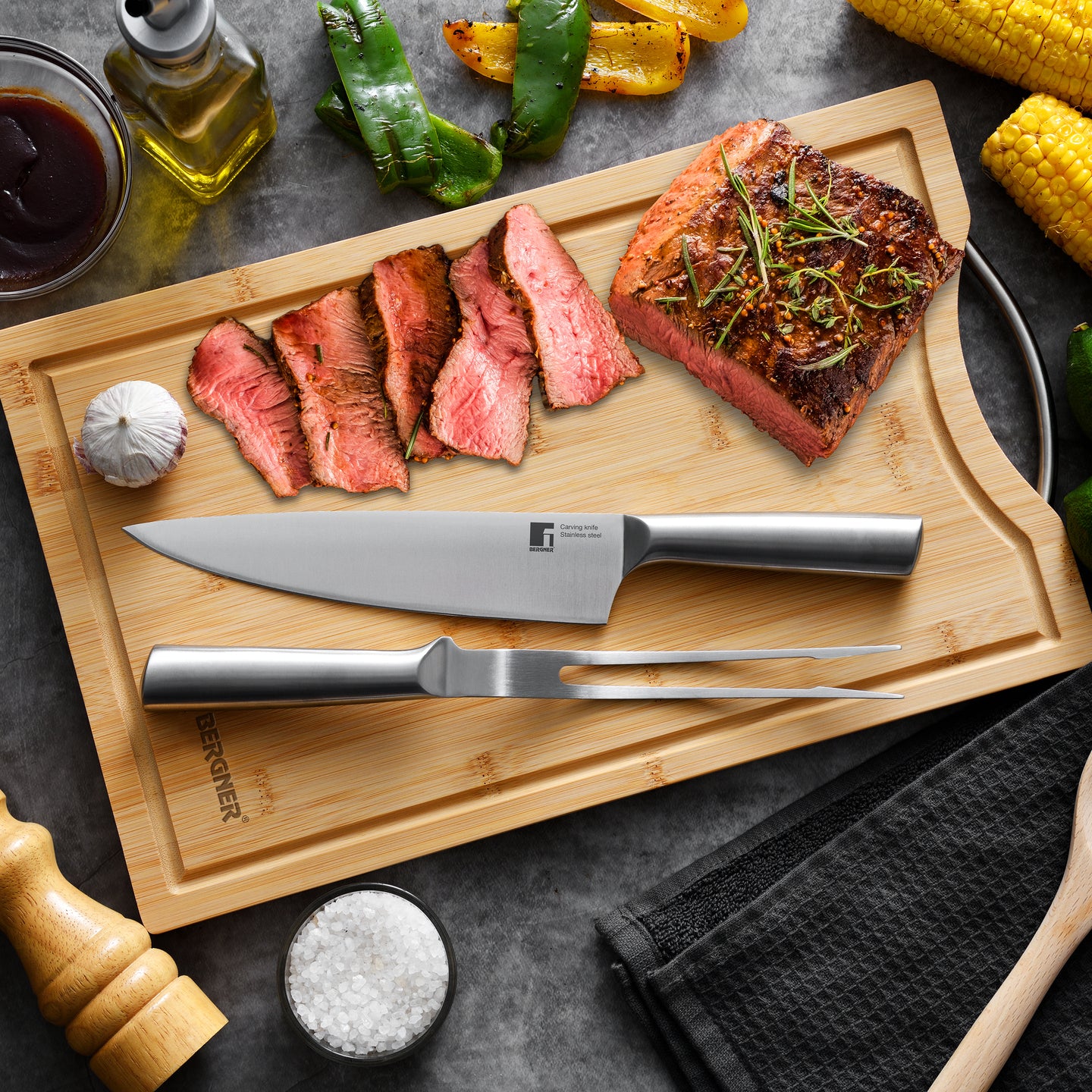 Set Cuchillo y Tenedor trinchador para barbacoa Bergner (3)