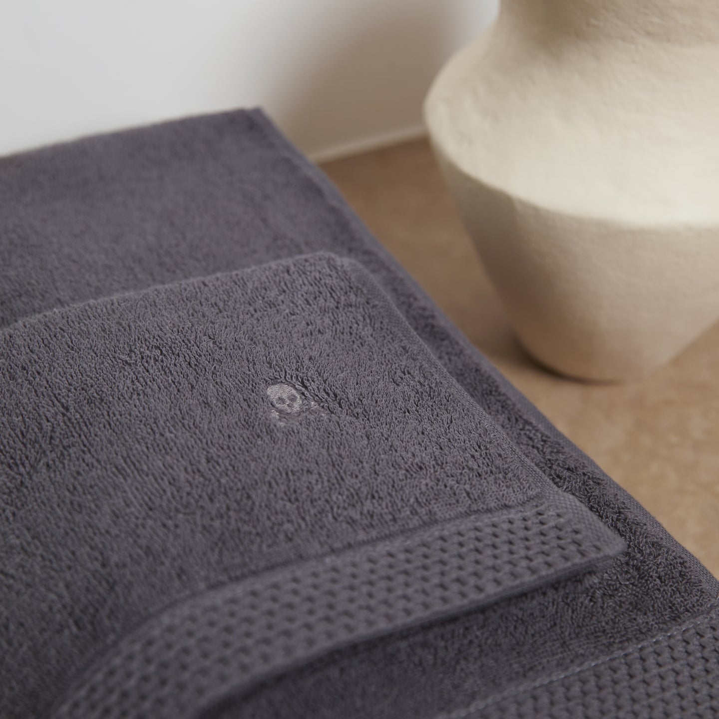 Toalla de baño Scalpers 100% Algodón - Haze (13)