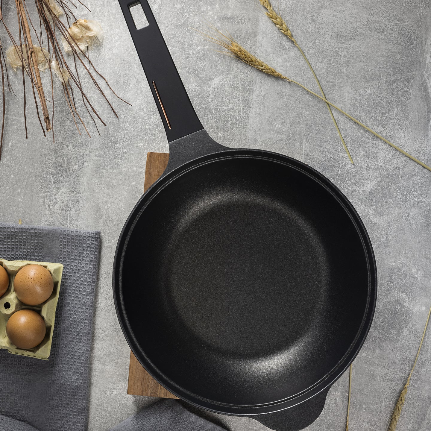 Wok Bergner de aluminio fundido - Copper (2)