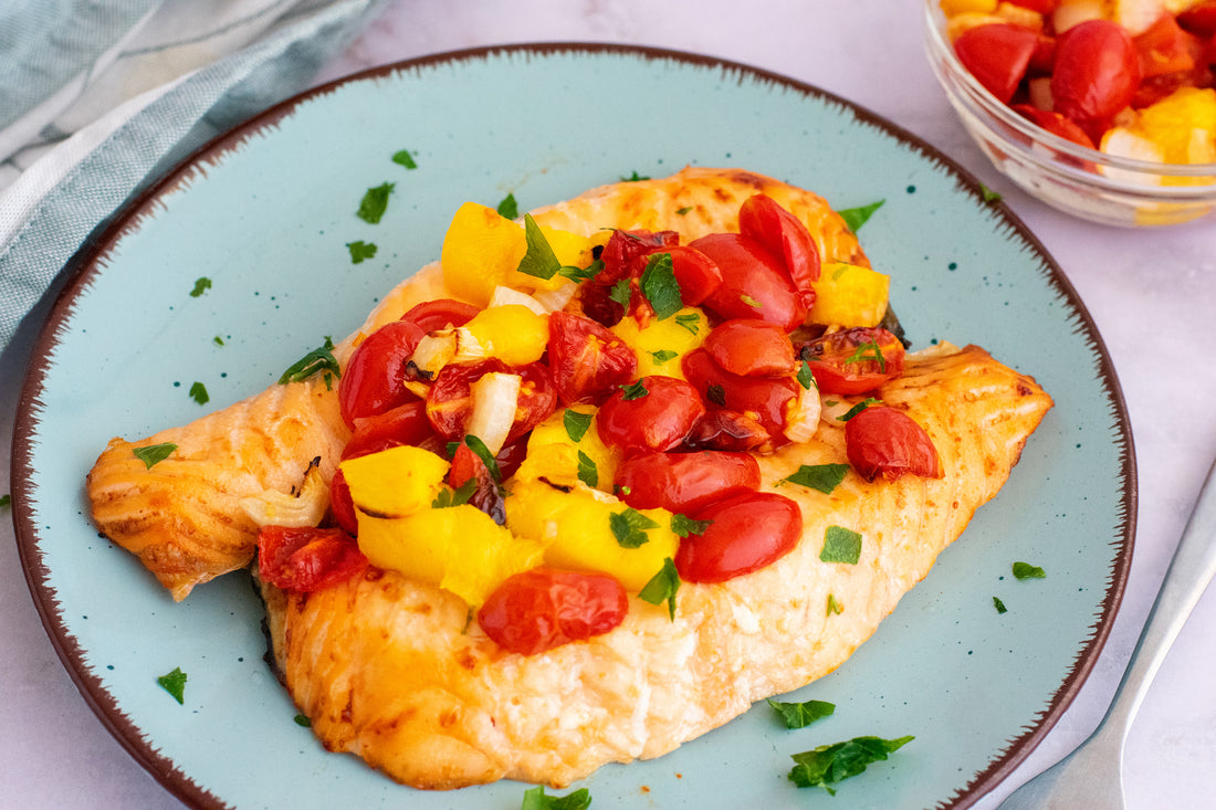 Salmón con Tomates y Mango en Freidora de Aire Doble