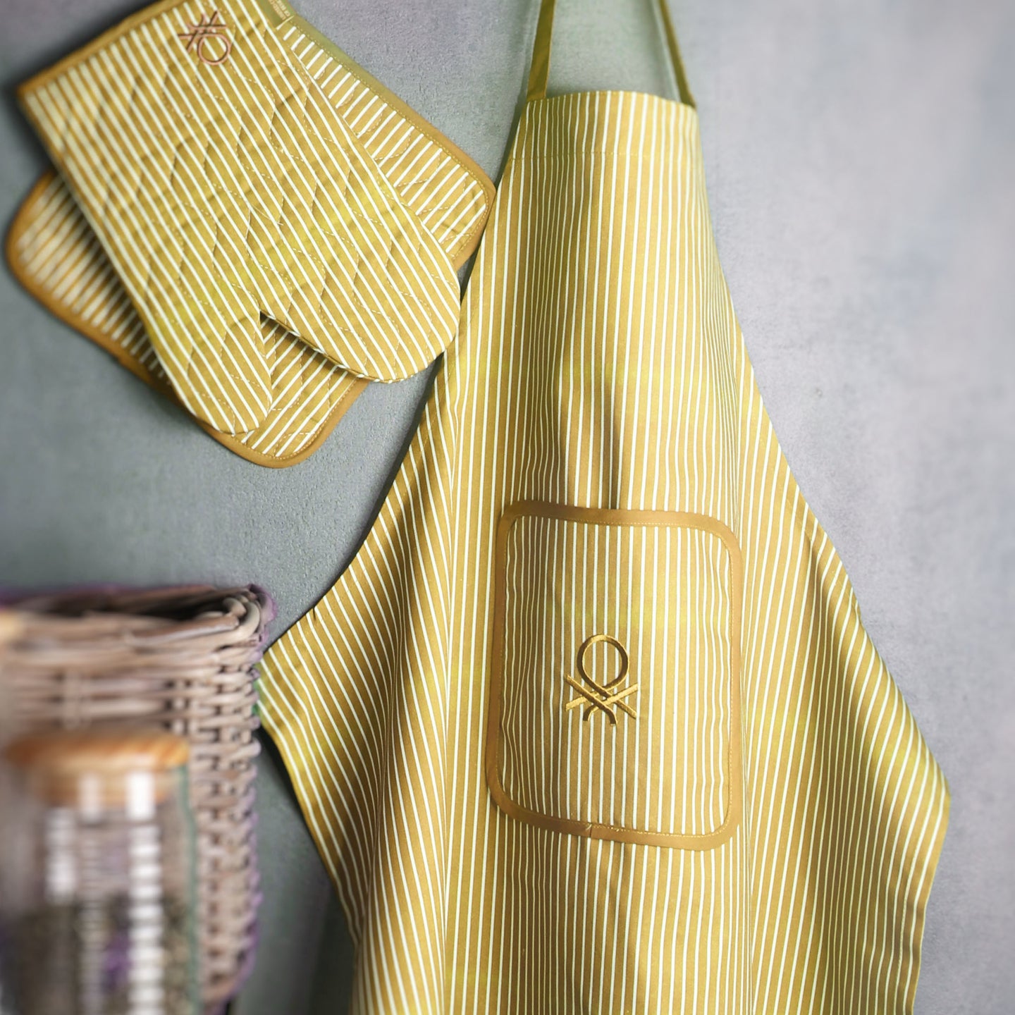 Delantal con manopla de horno y agarrador Benetton - Rainbow rayas (3)