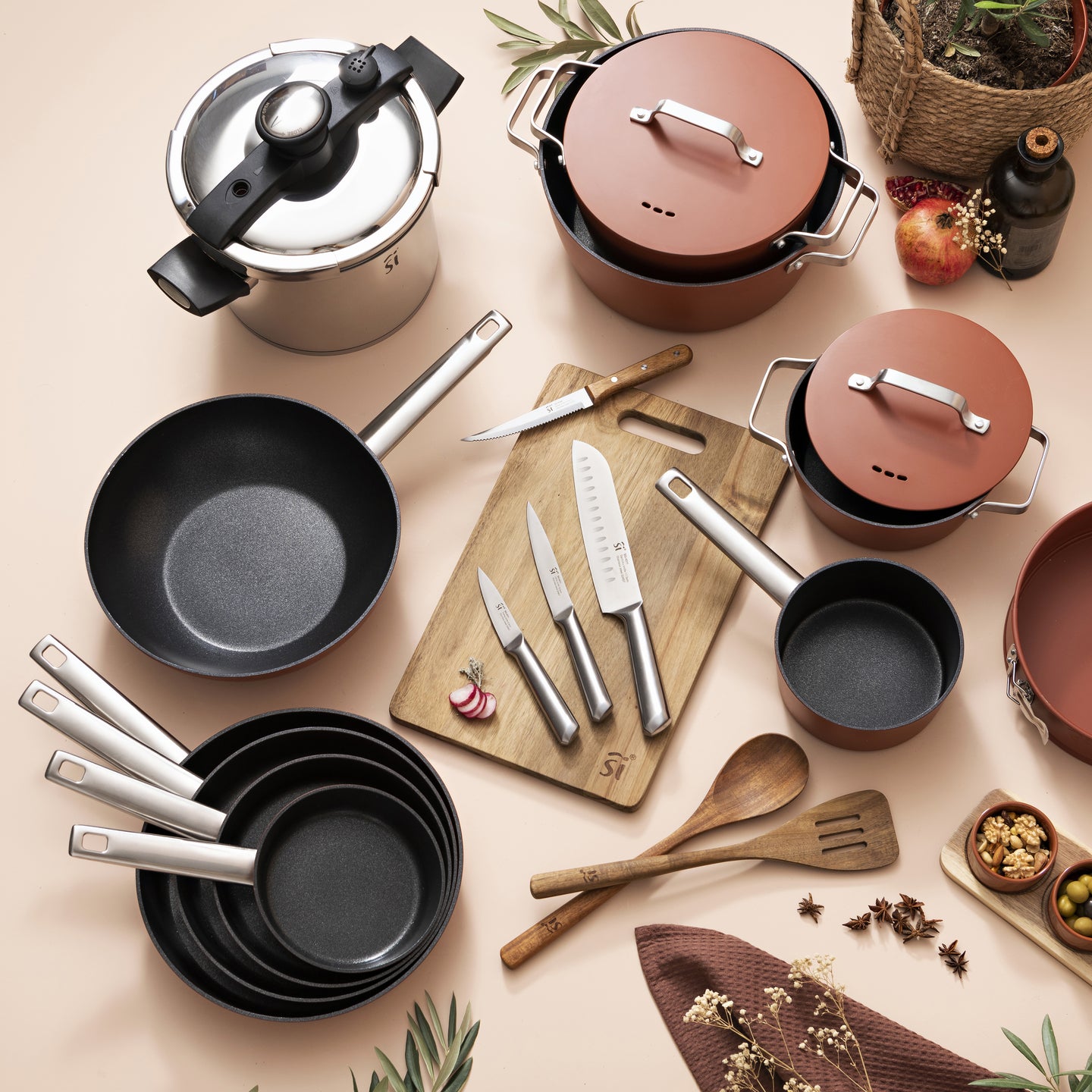 Set de 3 cuencos de porcelana con bandeja de madera San Ignacio (3)