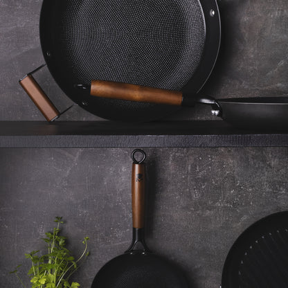 Sartén y wok MasterPRO de hierro prensado - Odin (5)