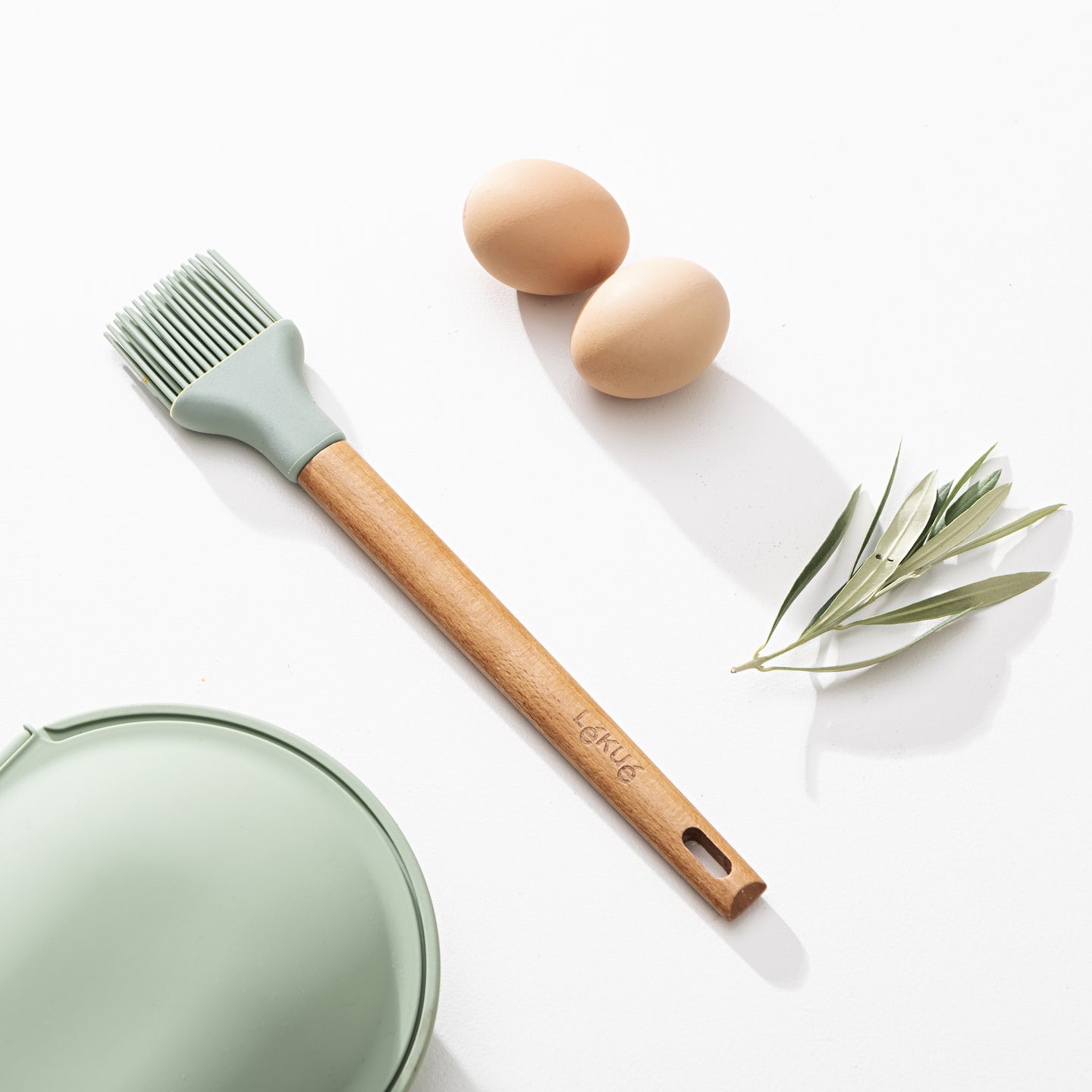 Cepillo  de repostería Lékué de silicona 28 cm (2)